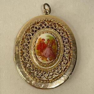 Vintage Victorian Toile French Country Style Romantic Filigree Locket Rococo